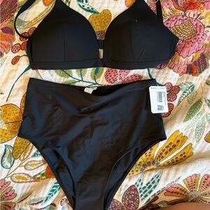 Lululemon Athletica Waterside high waist cheeky Black Bikini Swim Set Rare!